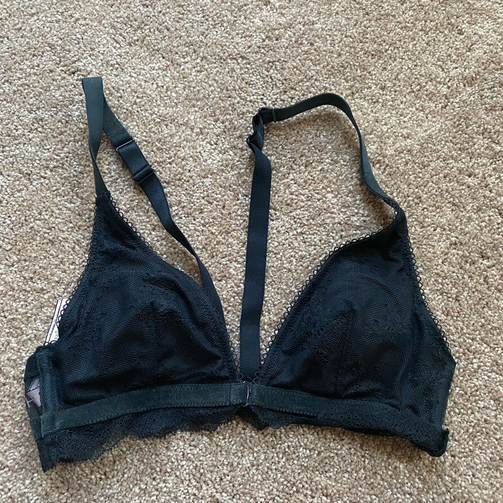 NWOT Victoria’s Secret Black Bralette